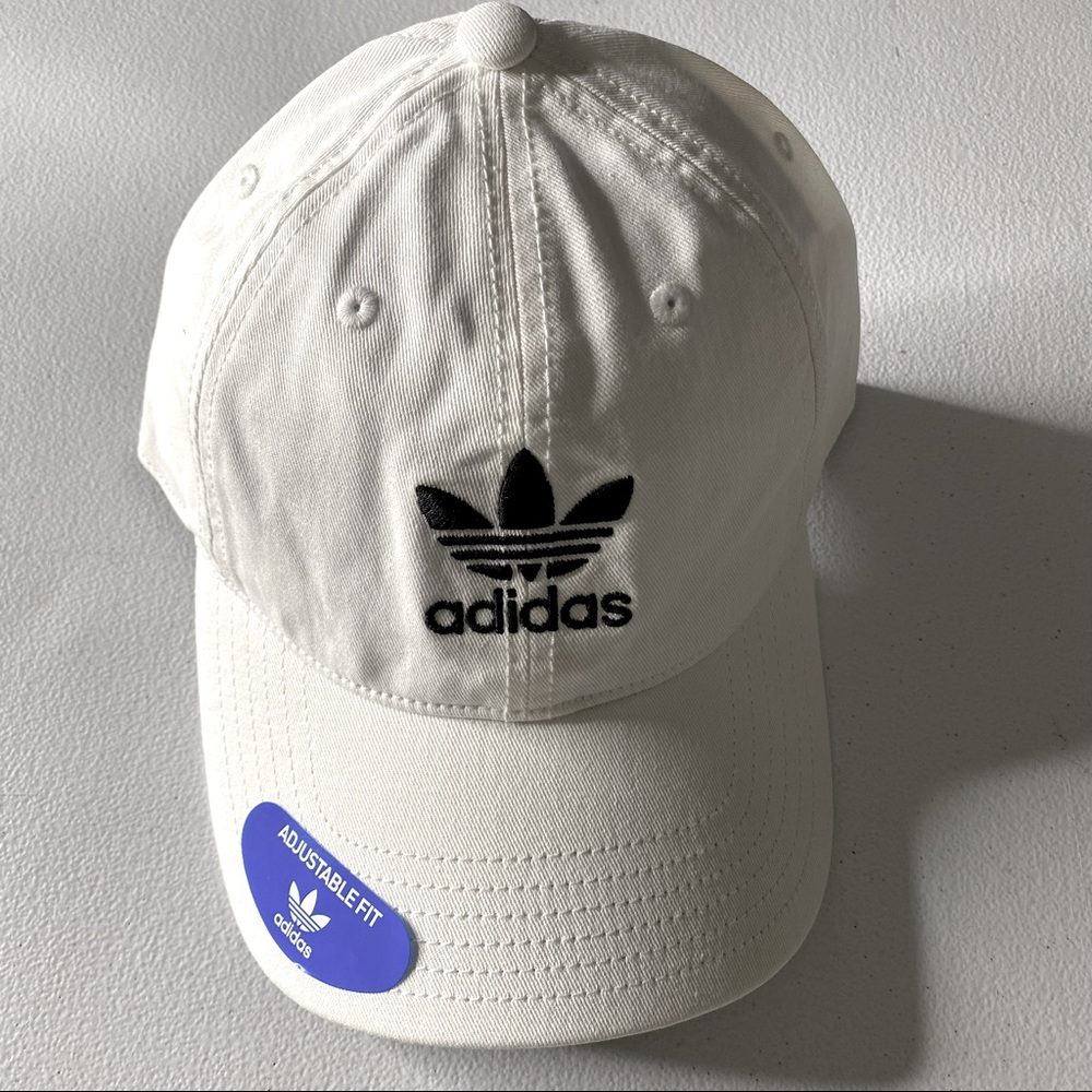 Adidas Men's Originals Relaxed Strapback Cap Hat - White w Black Trefoil (NWT)